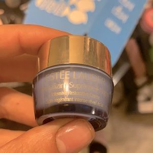 Estee lauder revitalizing supreme plus night
